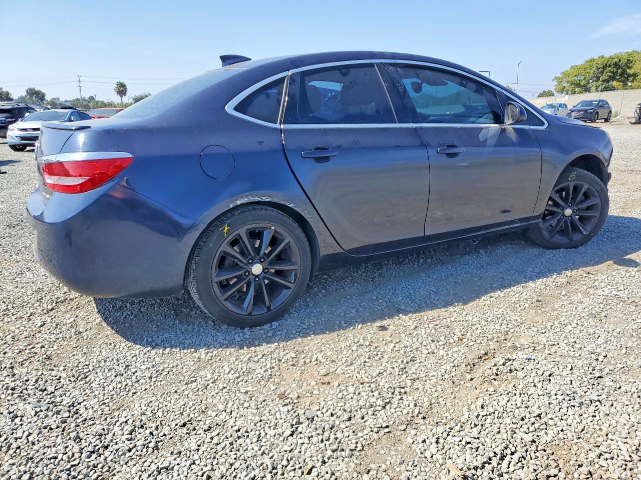2016 Buick Verano Sport Touring - Фото 3