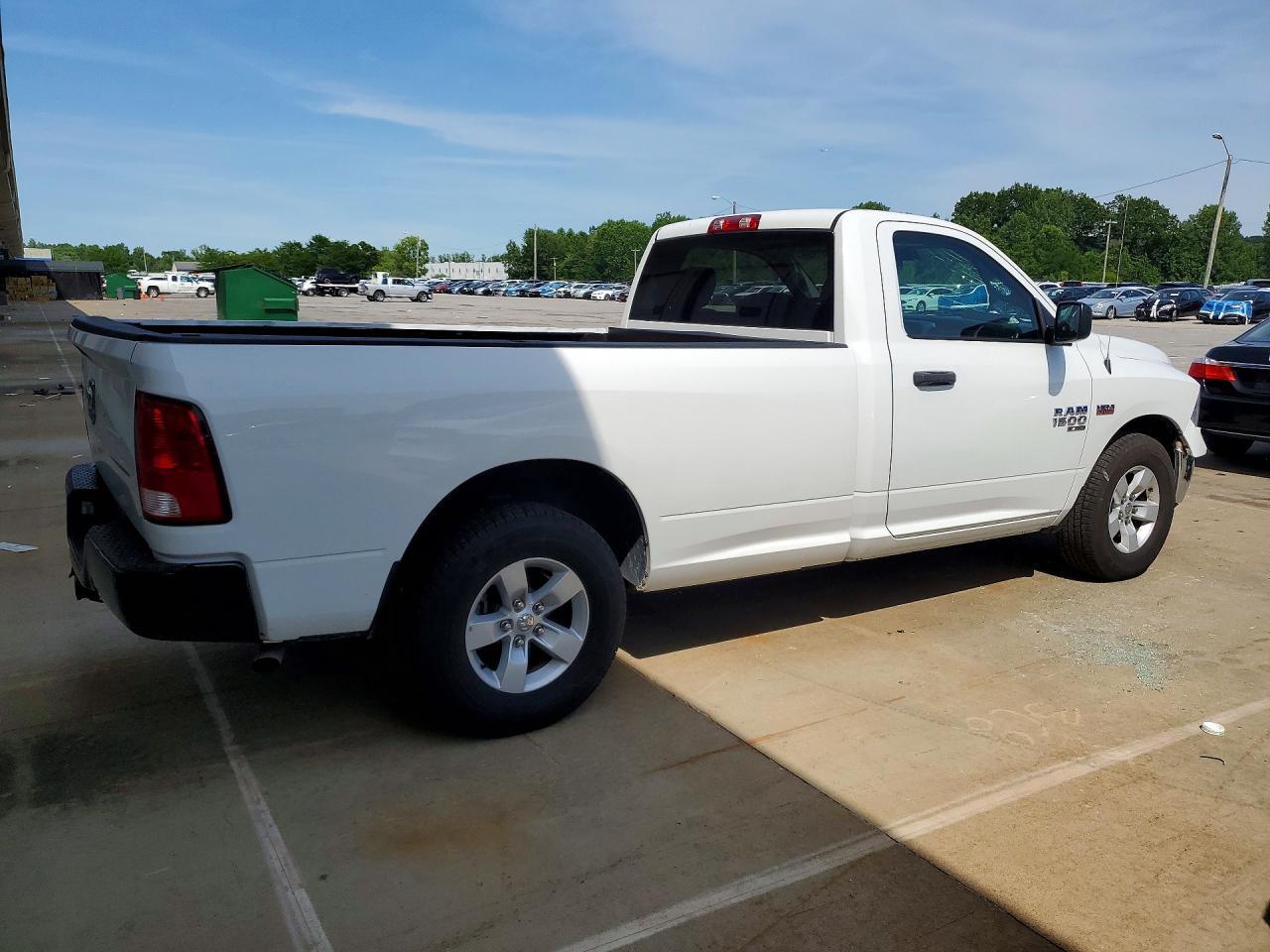 2021 Ram 1500 Classic Tradesman - Фото 3