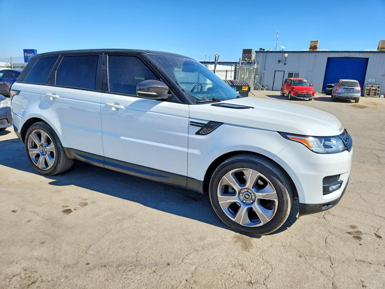 2015 Land Rover Range Rover Sport Hse - Image 4