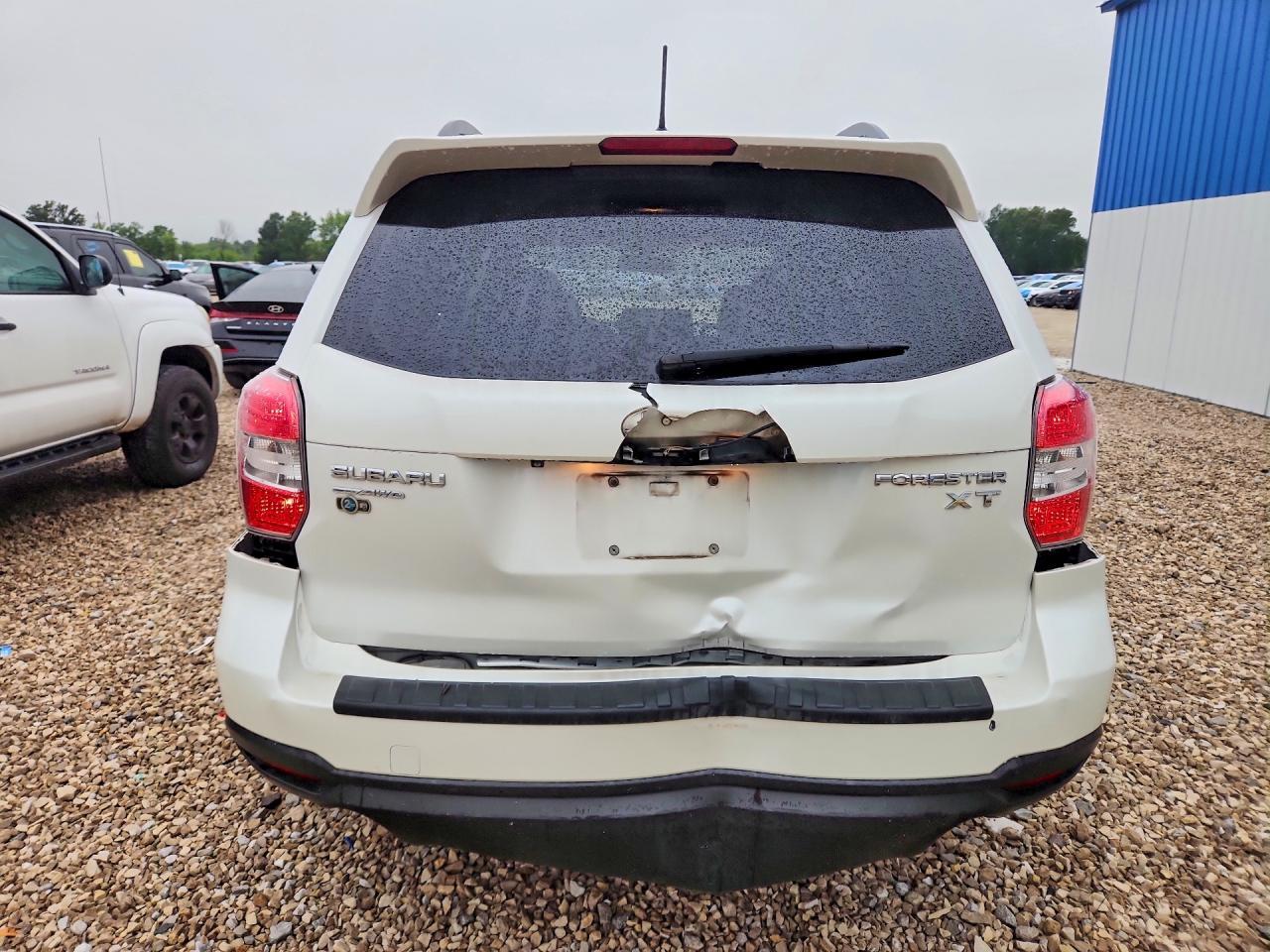 2014 Subaru Forester 2.0Xt Touring - Фото 6