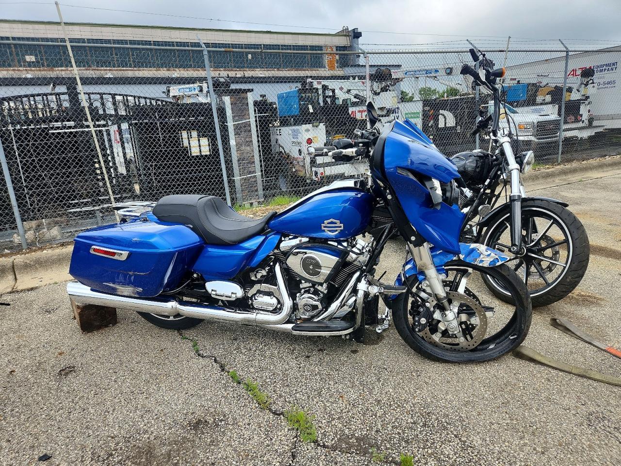 2024 Harley-Davidson Flhx