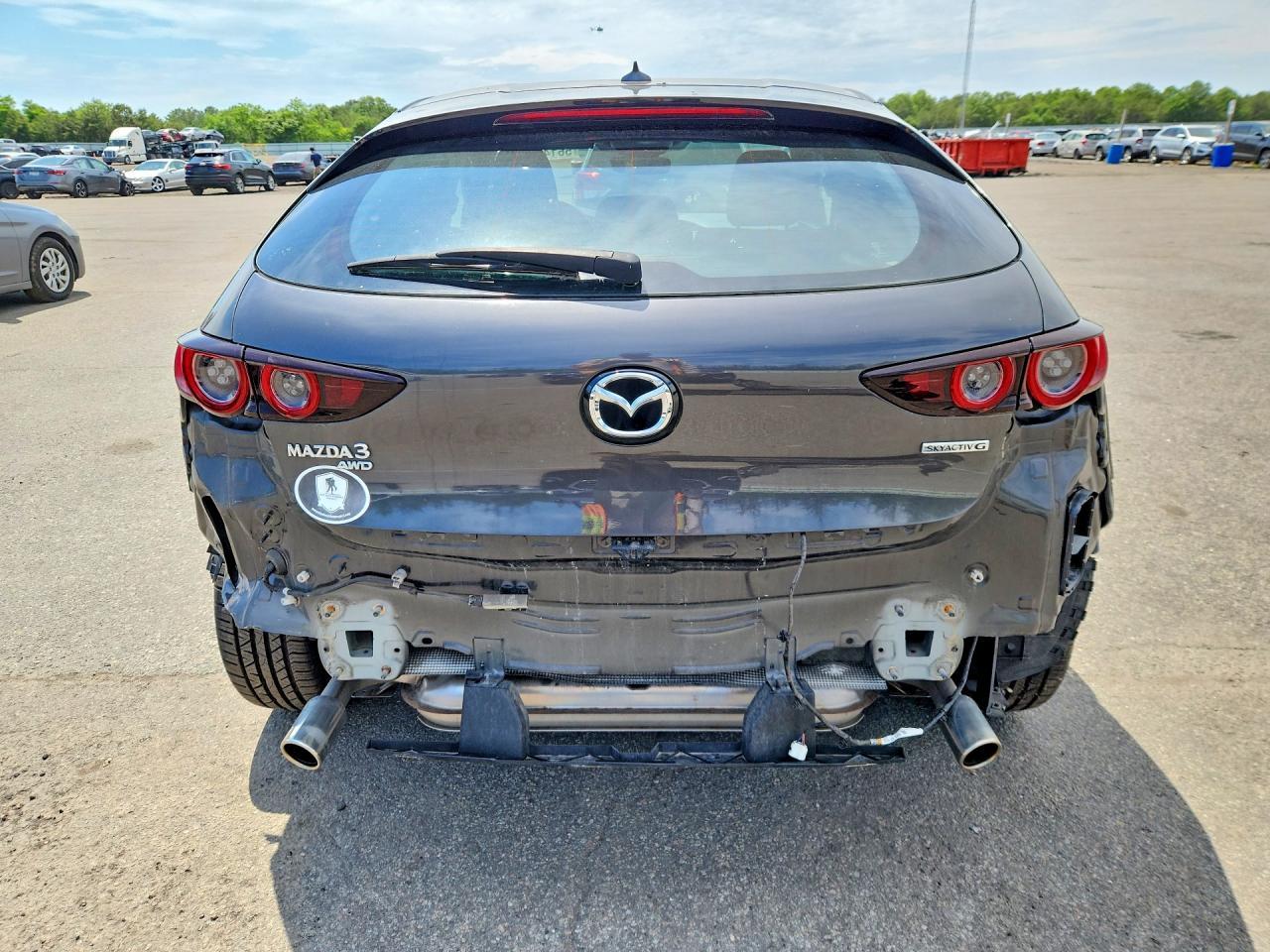 2019 Mazda 3 Premium - Фото 6