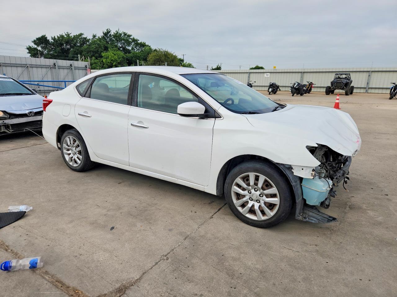 2018 Nissan Sentra S - Фото 4
