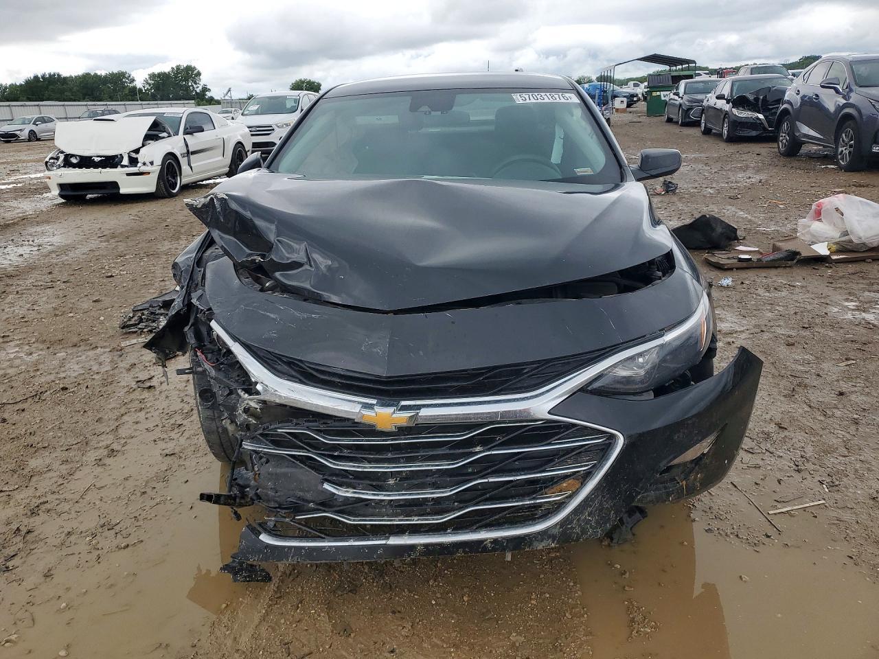 2025 Chevrolet Malibu 4D 1Lt - Фото 5