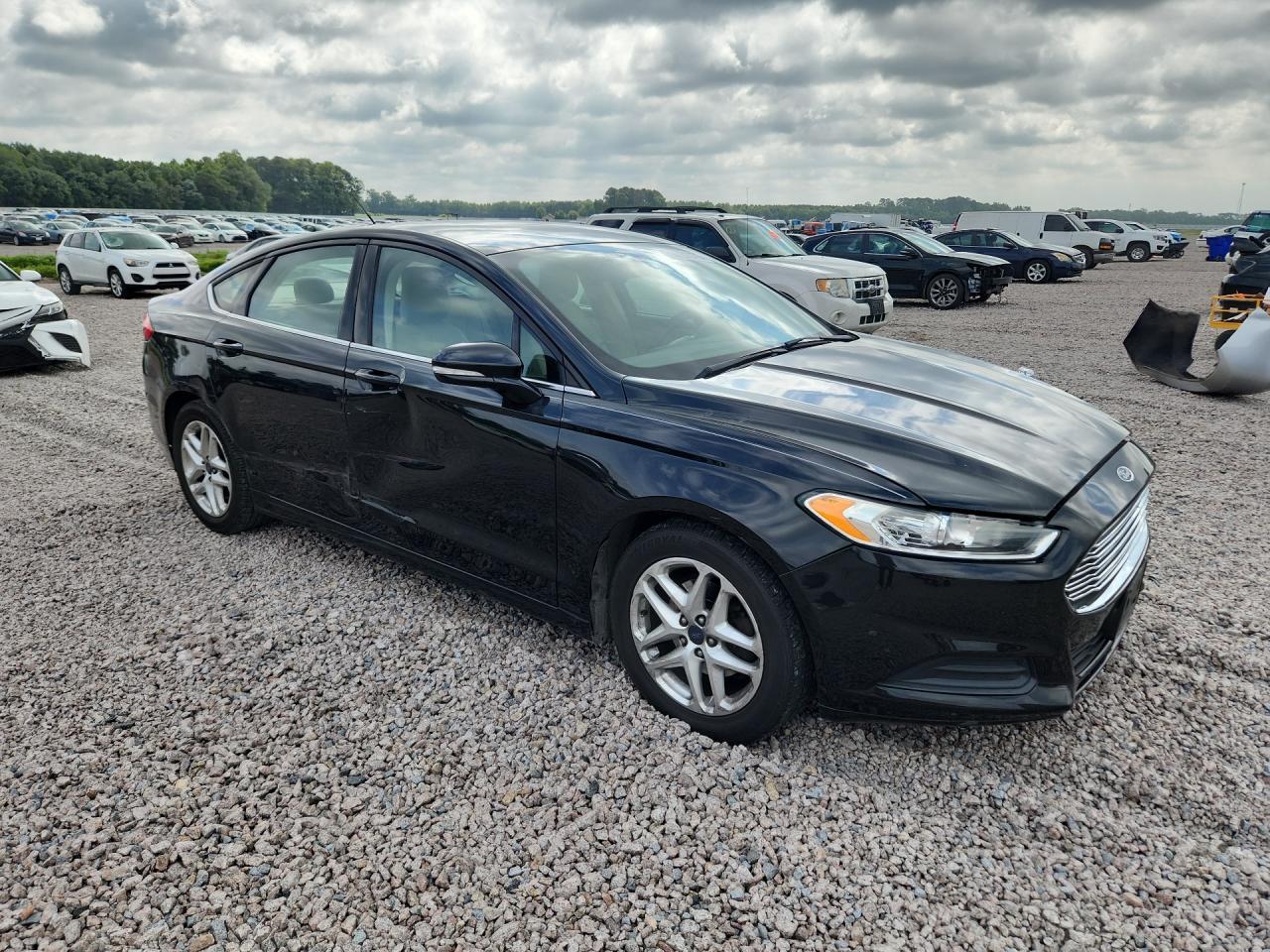 2015 Ford Fusion Se - Фото 4