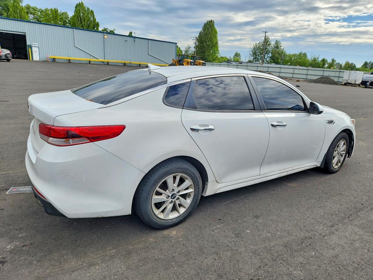 2016 Kia Optima Lx - Фото 3