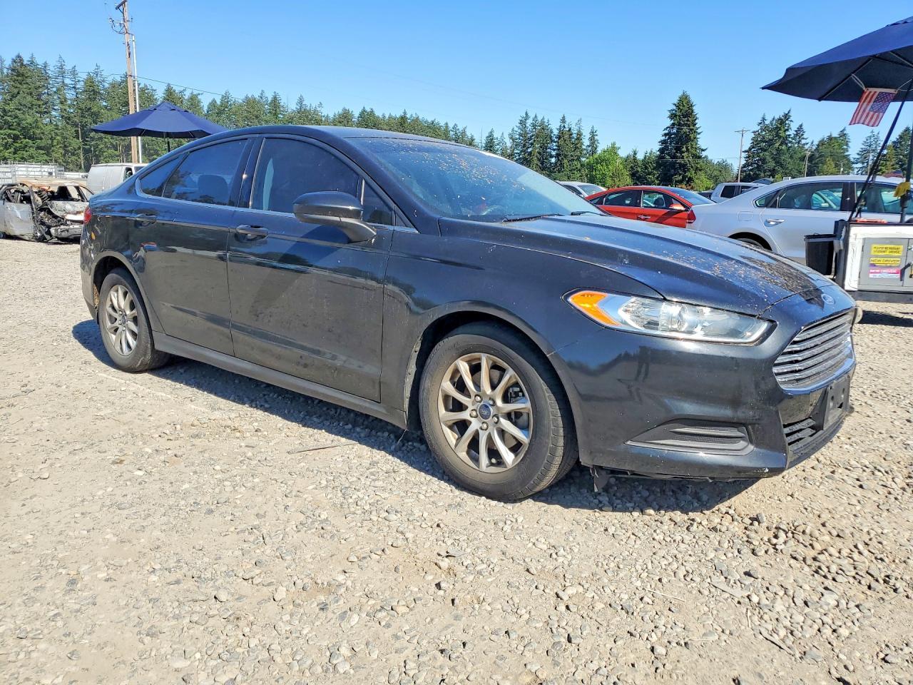 2015 Ford Fusion S - Фото 4
