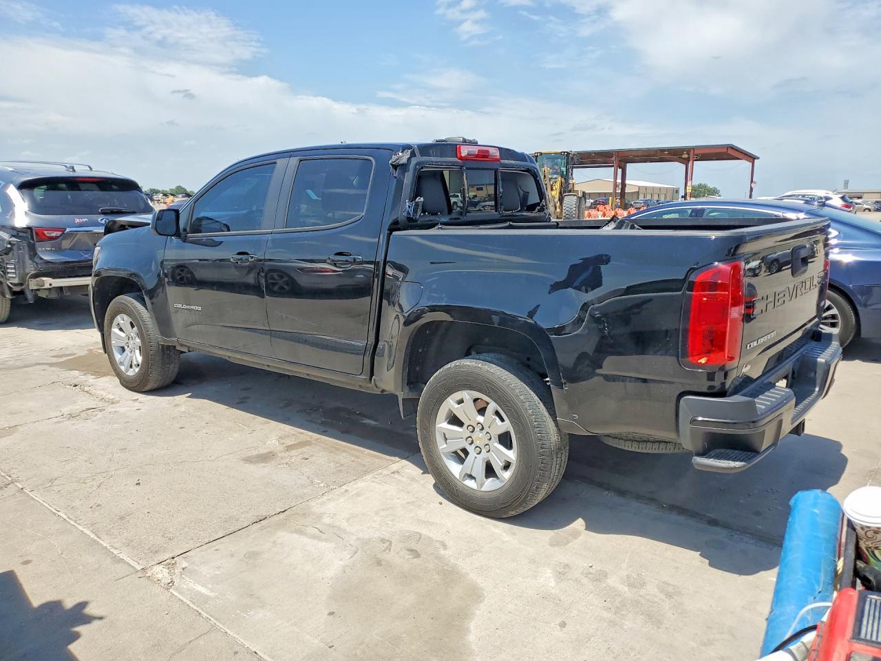 2021 Chevrolet Colorado Lt - Фото 2