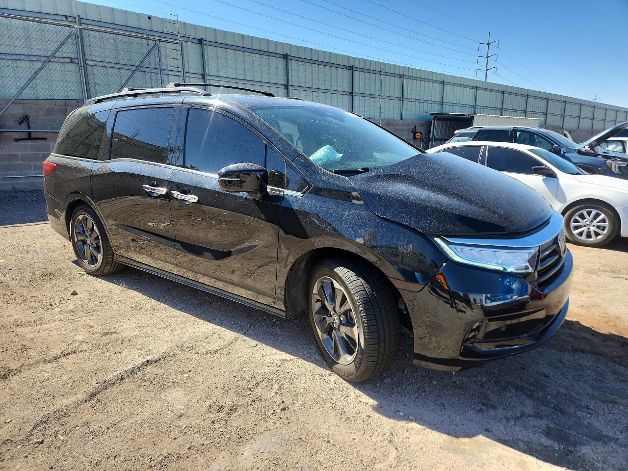 2022 Honda Odyssey Elite - Фото 4