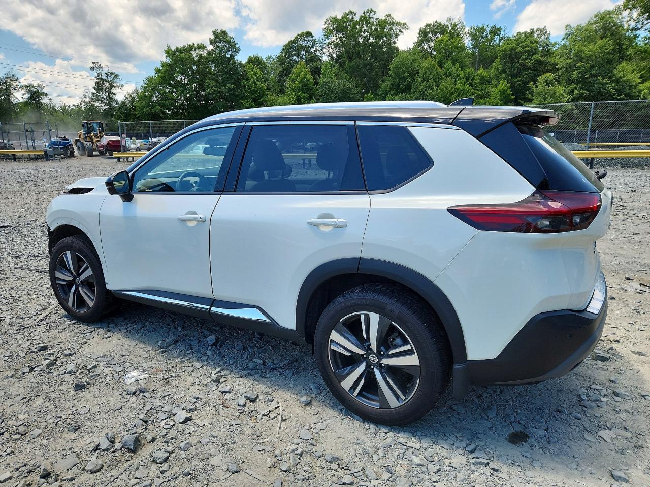 2021 Nissan Rogue Sl - Фото 2