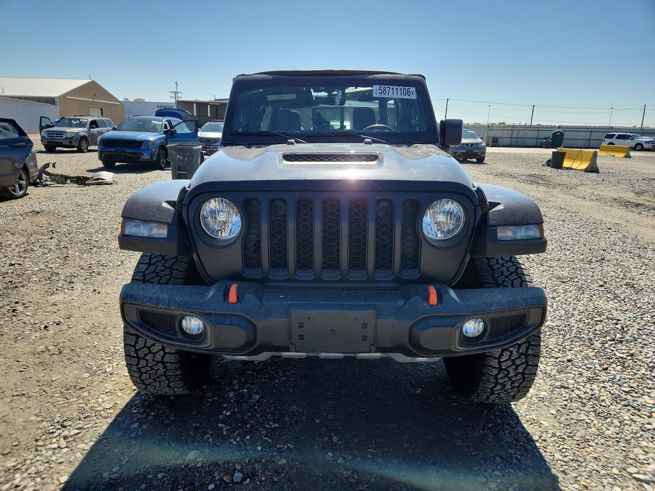 2023 Jeep Gladiator Mojave - Image 5