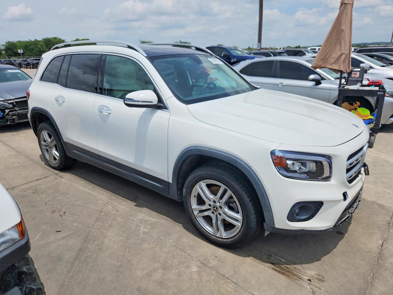 2021 Mercedes-Benz Glb 250 4Matic - Image 4