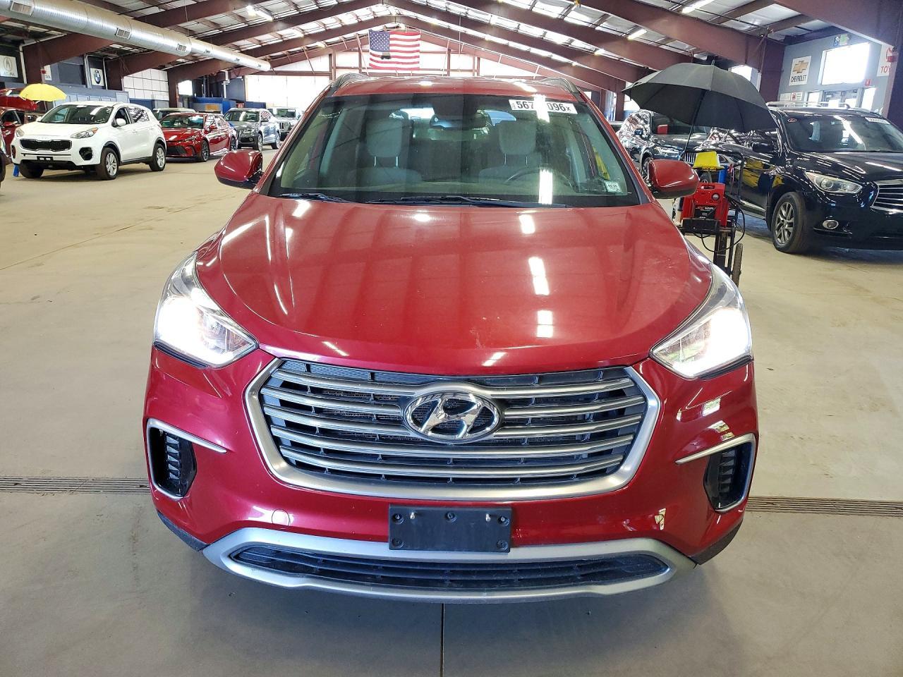 2017 Hyundai Santa Fe Se - Фото 5