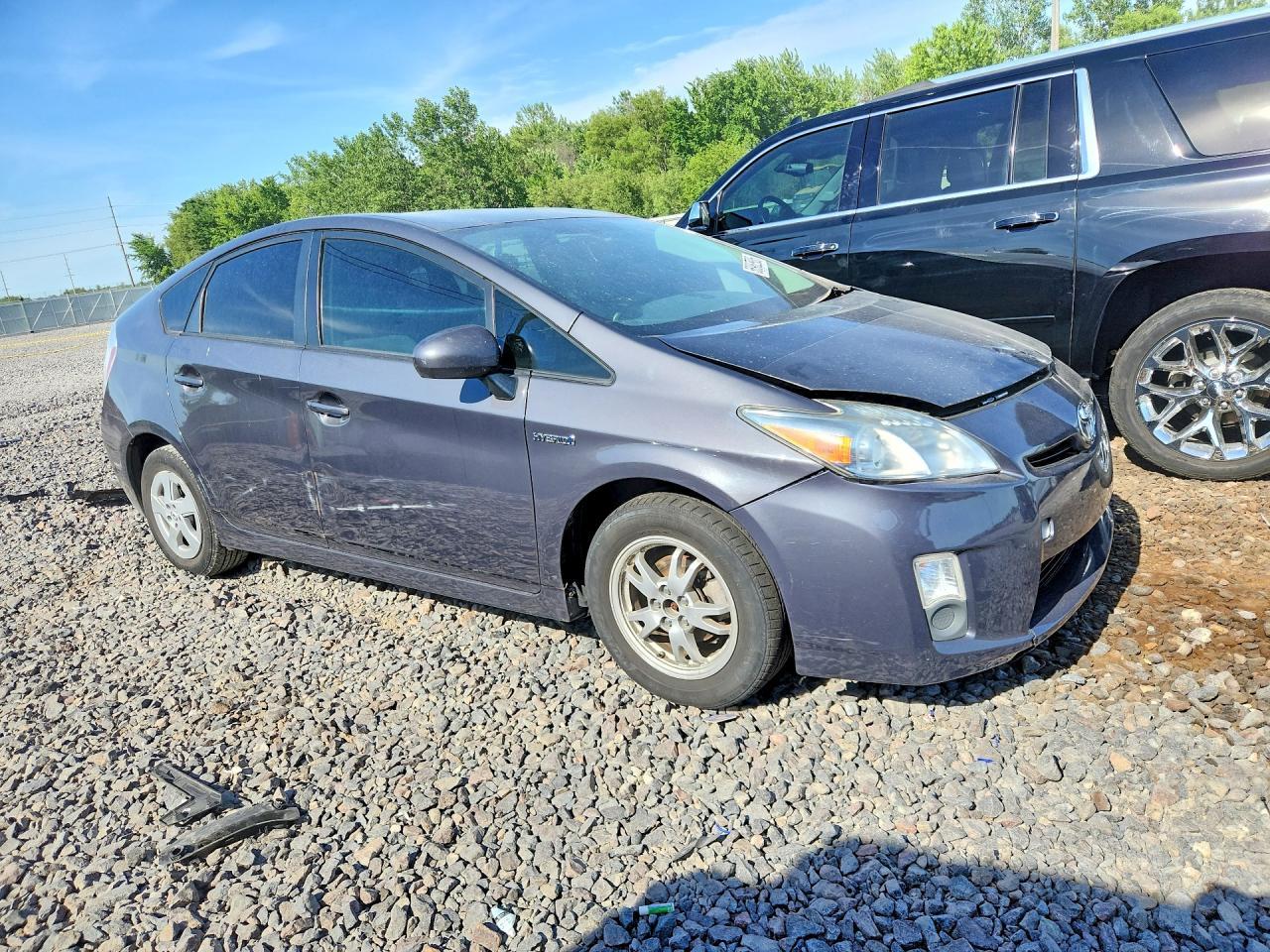 2011 Toyota Prius Two - Фото 4