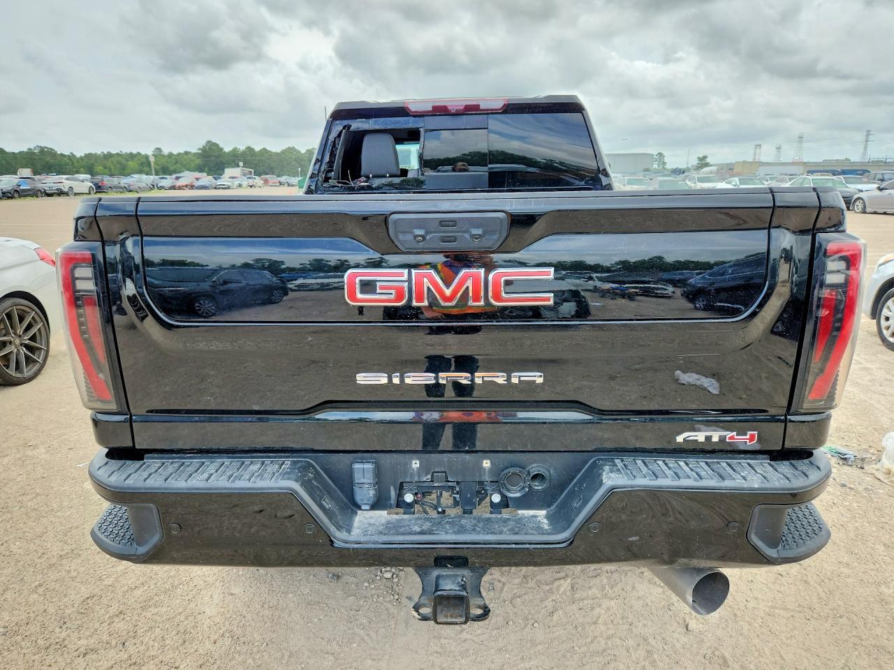 2024 GMC Sierra K3500 At4 - Image 6