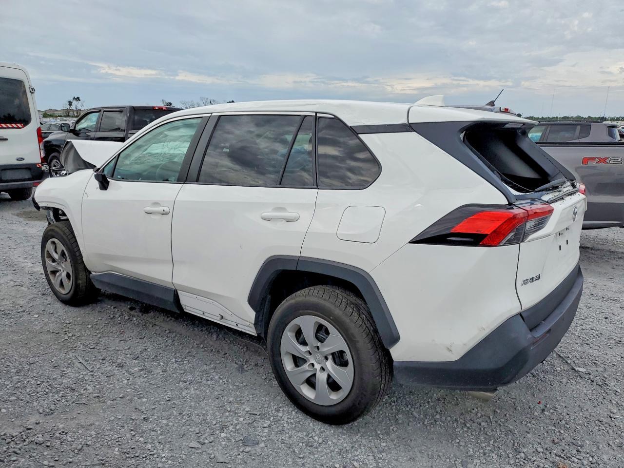 2024 Toyota Rav4 Le - Image 2