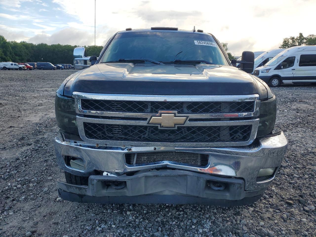 2011 Chevrolet Silverado K3500 Ltz - Фото 5