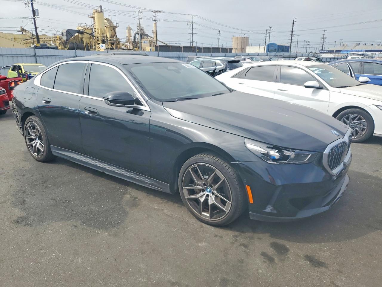 2024 BMW I5 Edrive 40 - Image 4