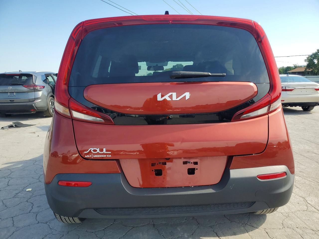 2022 Kia Soul Lx - Image 6