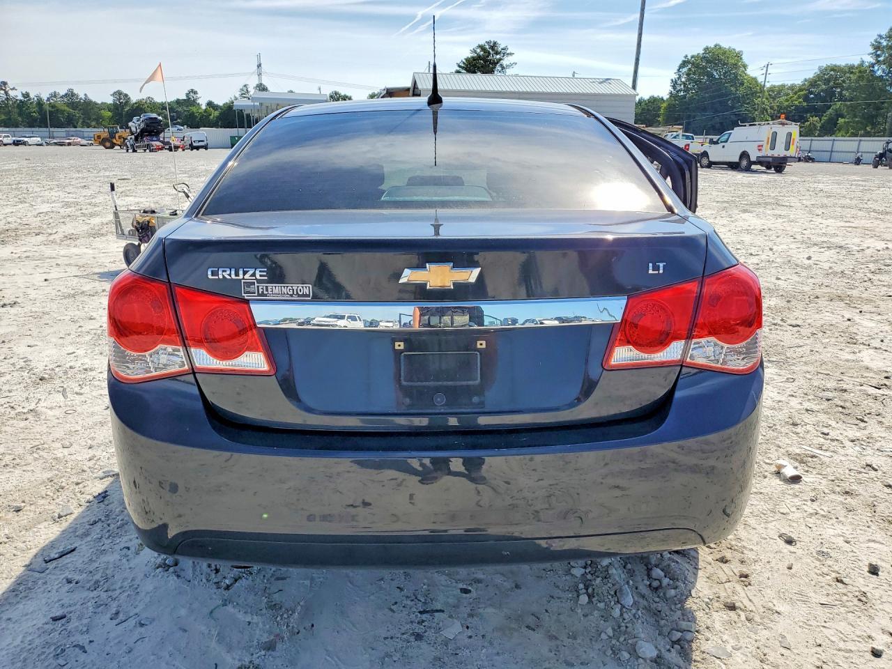 2011 Chevrolet Cruze Lt - Image 6