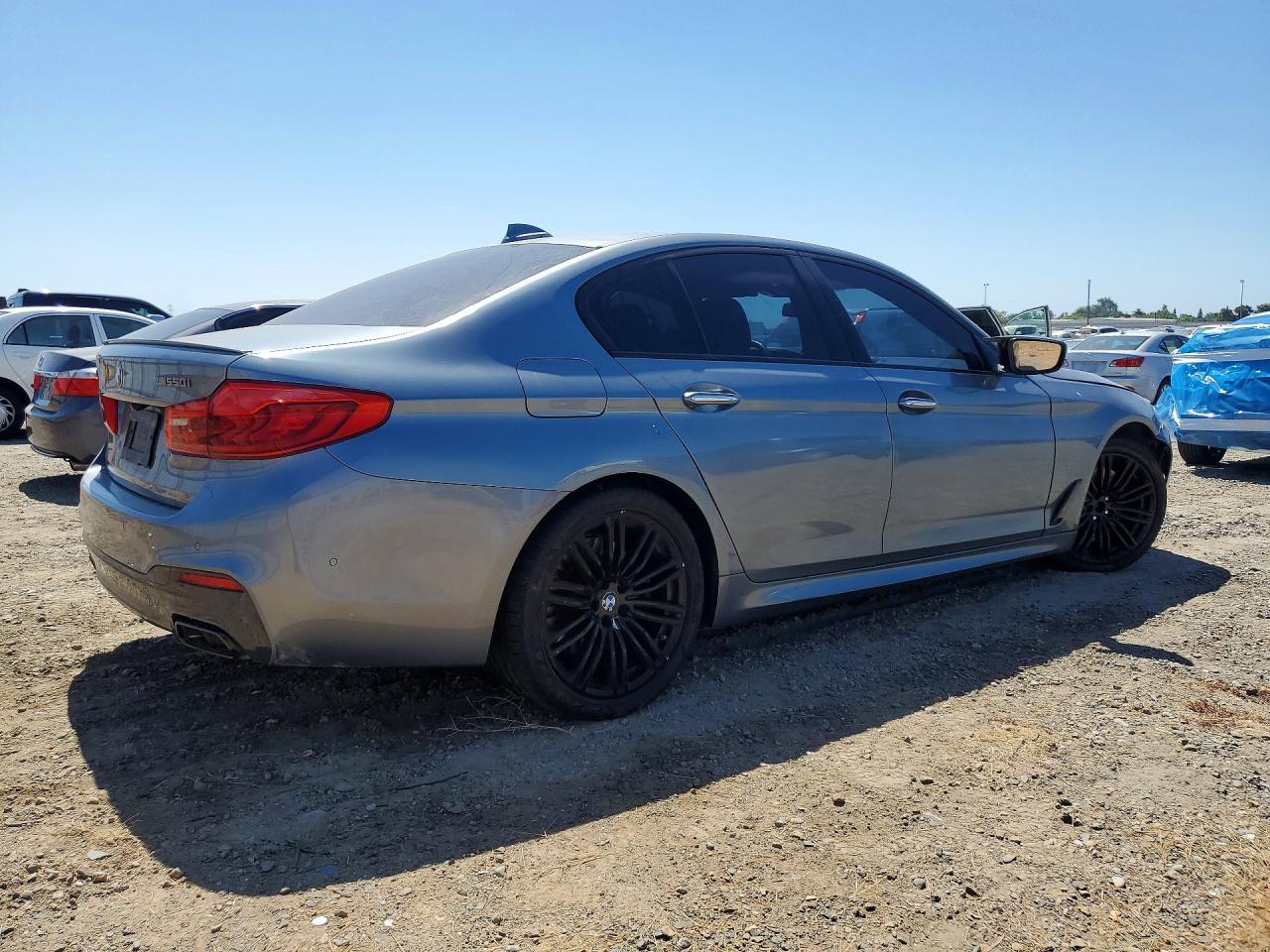 2018 BMW M550Xi - Image 3