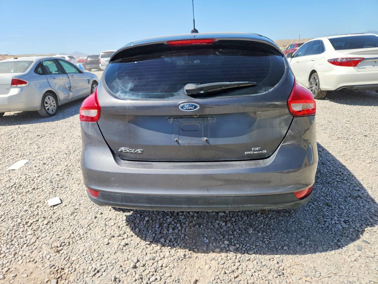 2015 Ford Focus Se - Фото 6