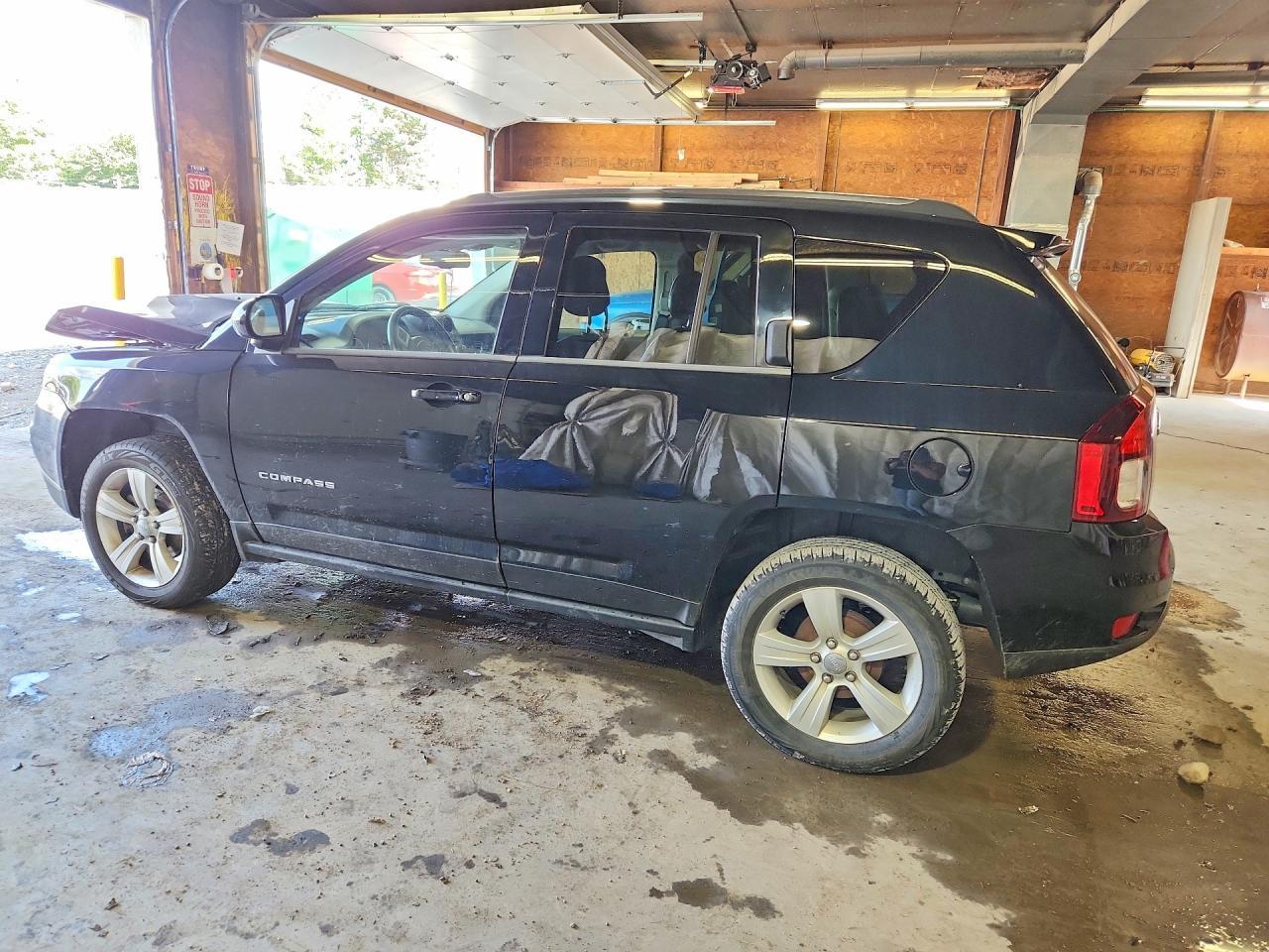2014 Jeep Compass Latitude - Image 2