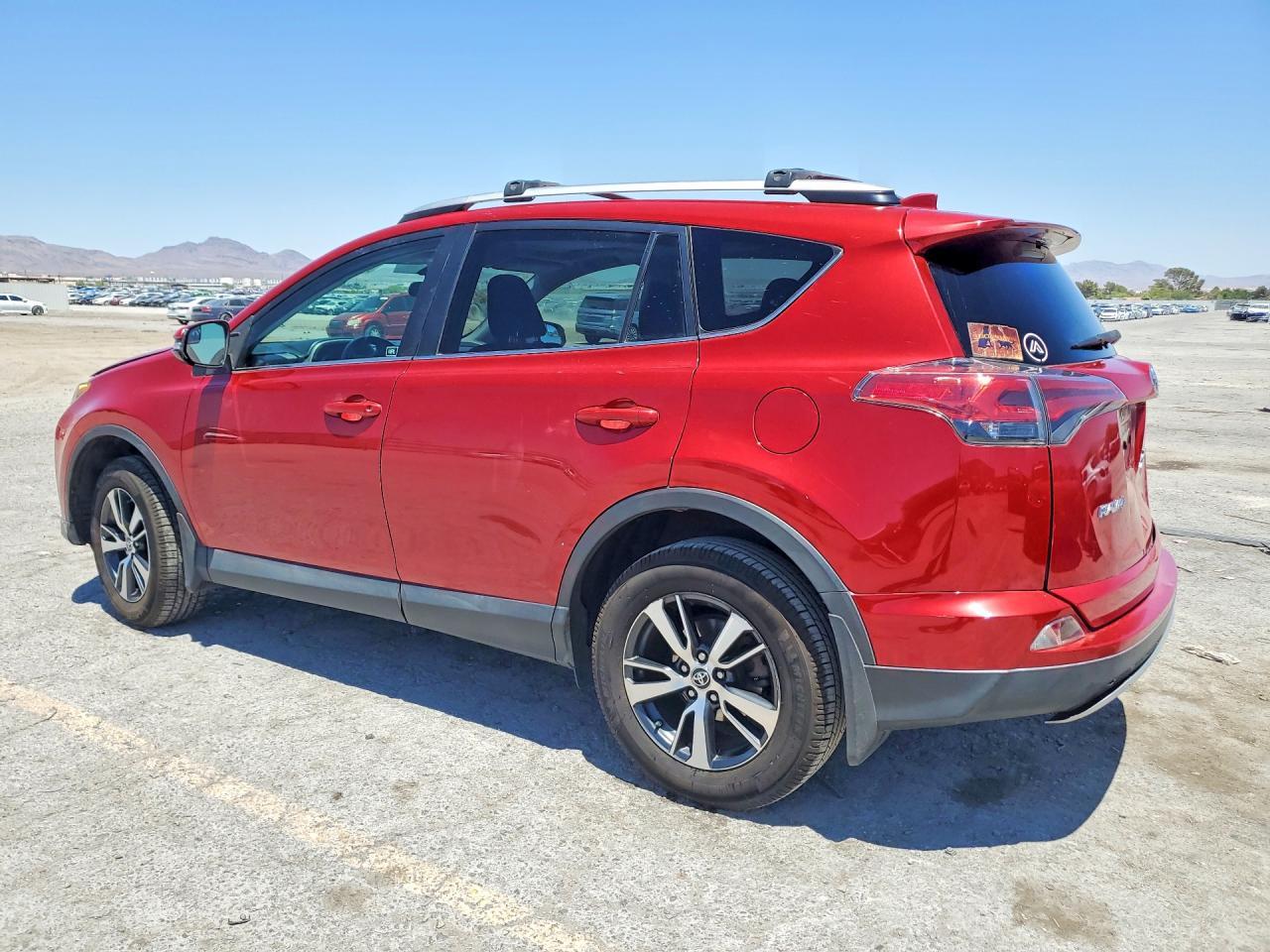 2016 Toyota Rav4 Xle - Фото 2