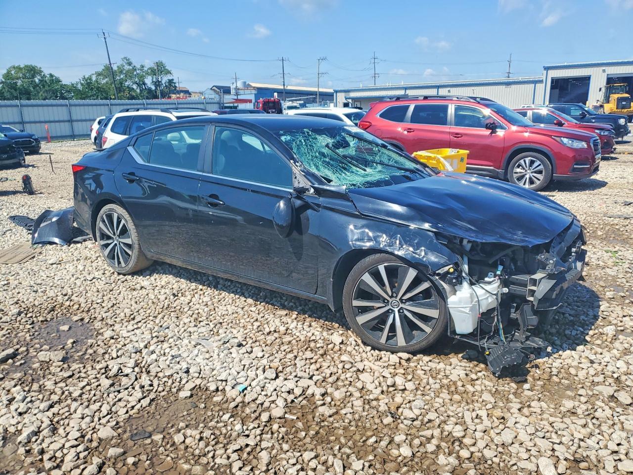 2021 Nissan Altima Sr - Image 4