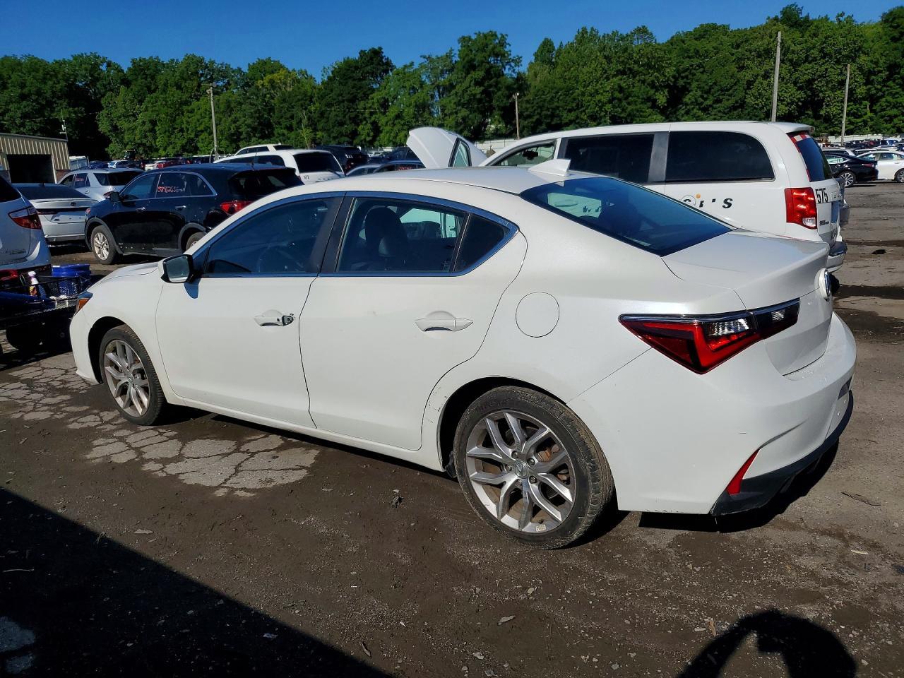 2020 Acura Ilx - Фото 2