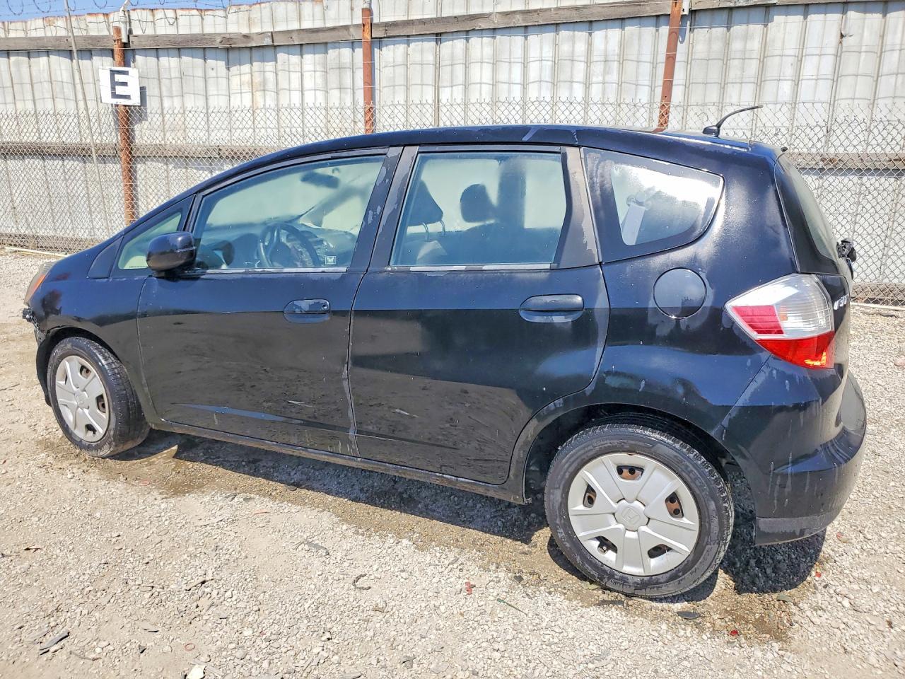 2013 Honda Fit - Image 2