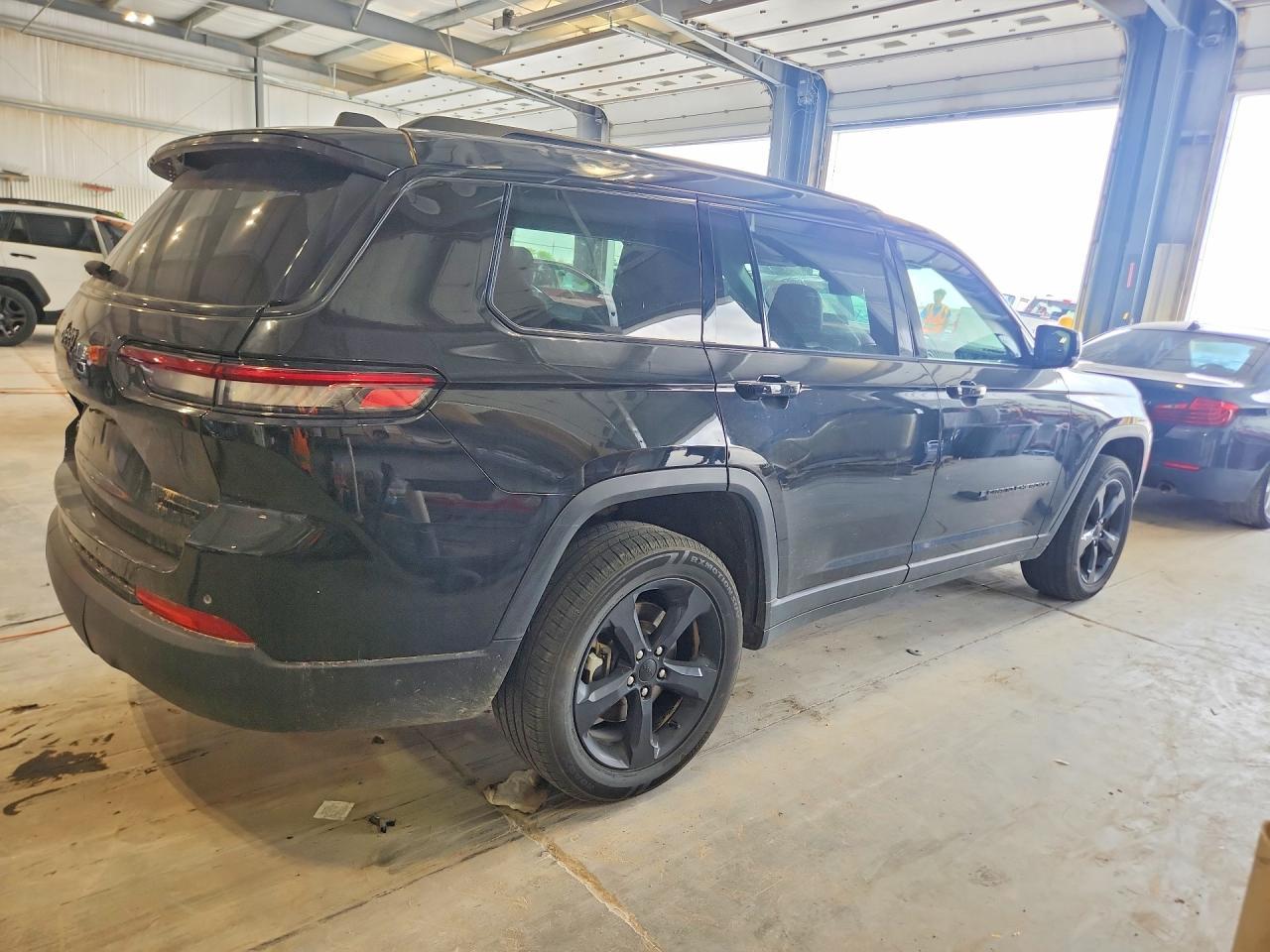 2023 Jeep Grand Cherokee L Limited - Фото 3