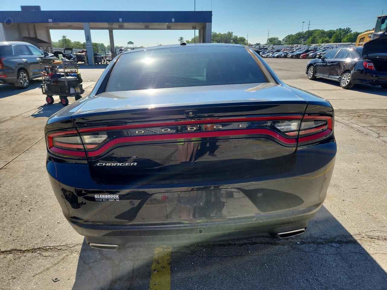 2019 Dodge Charger Sxt - Image 6