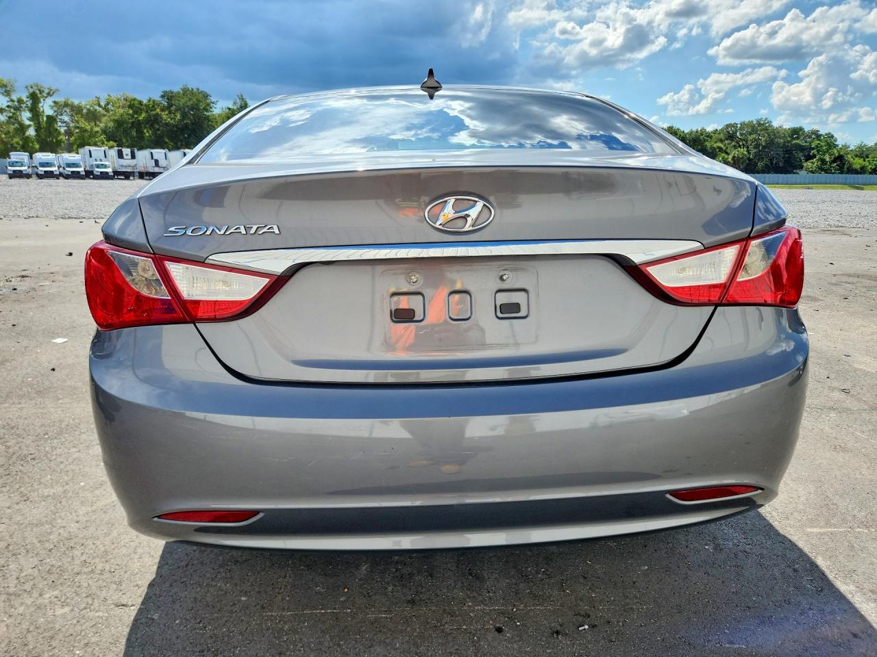 2013 Hyundai Sonata Gls - Image 6