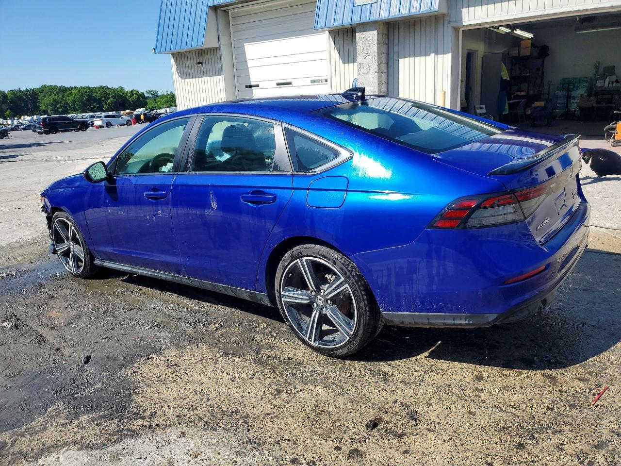 2025 Honda Accord Hybrid Sport - Image 2