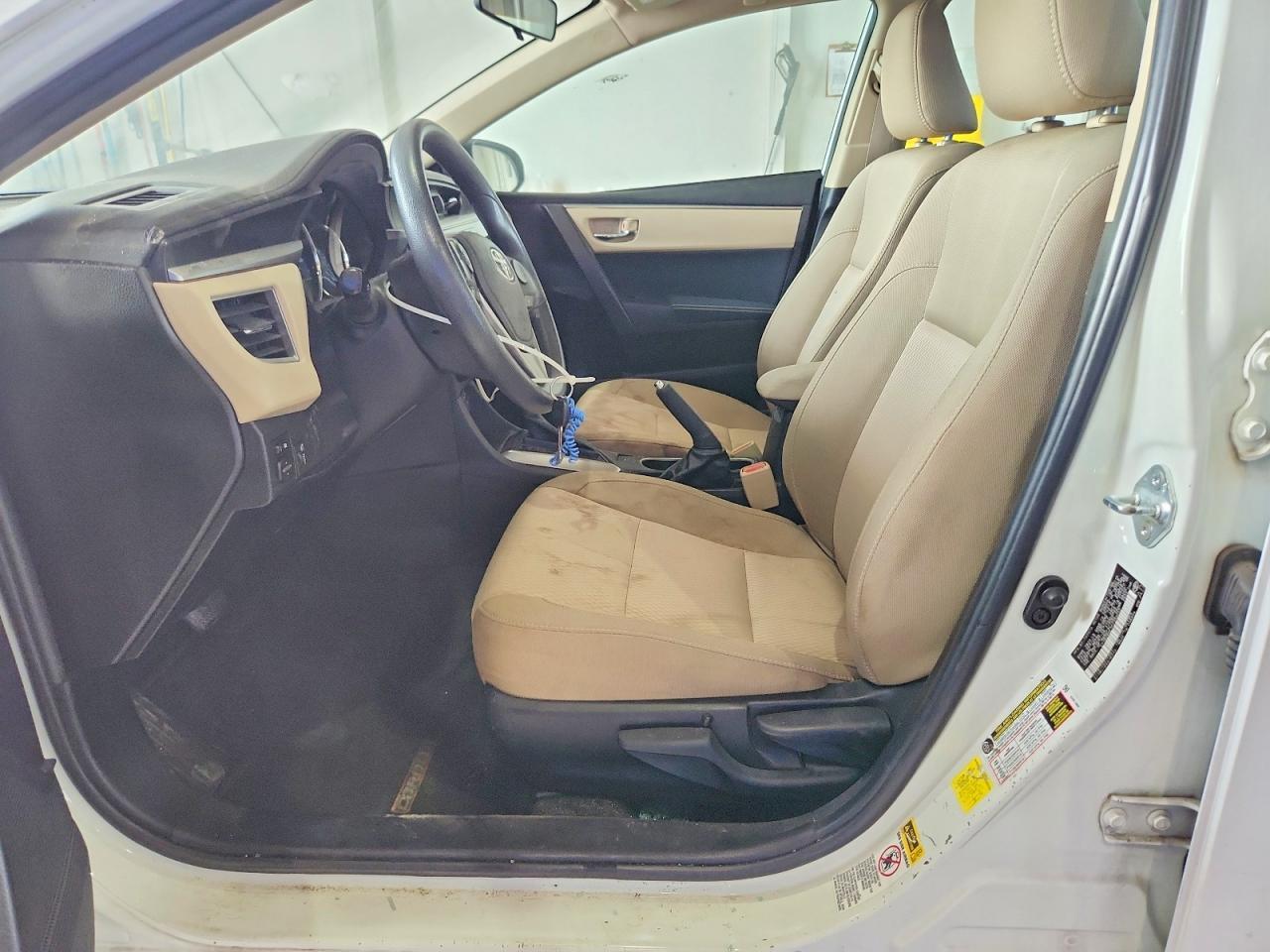 2015 Toyota Corolla Le - Фото 7