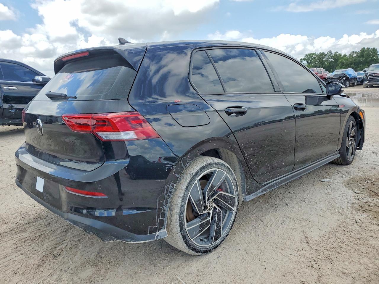 2023 Volkswagen Gti S - Image 3