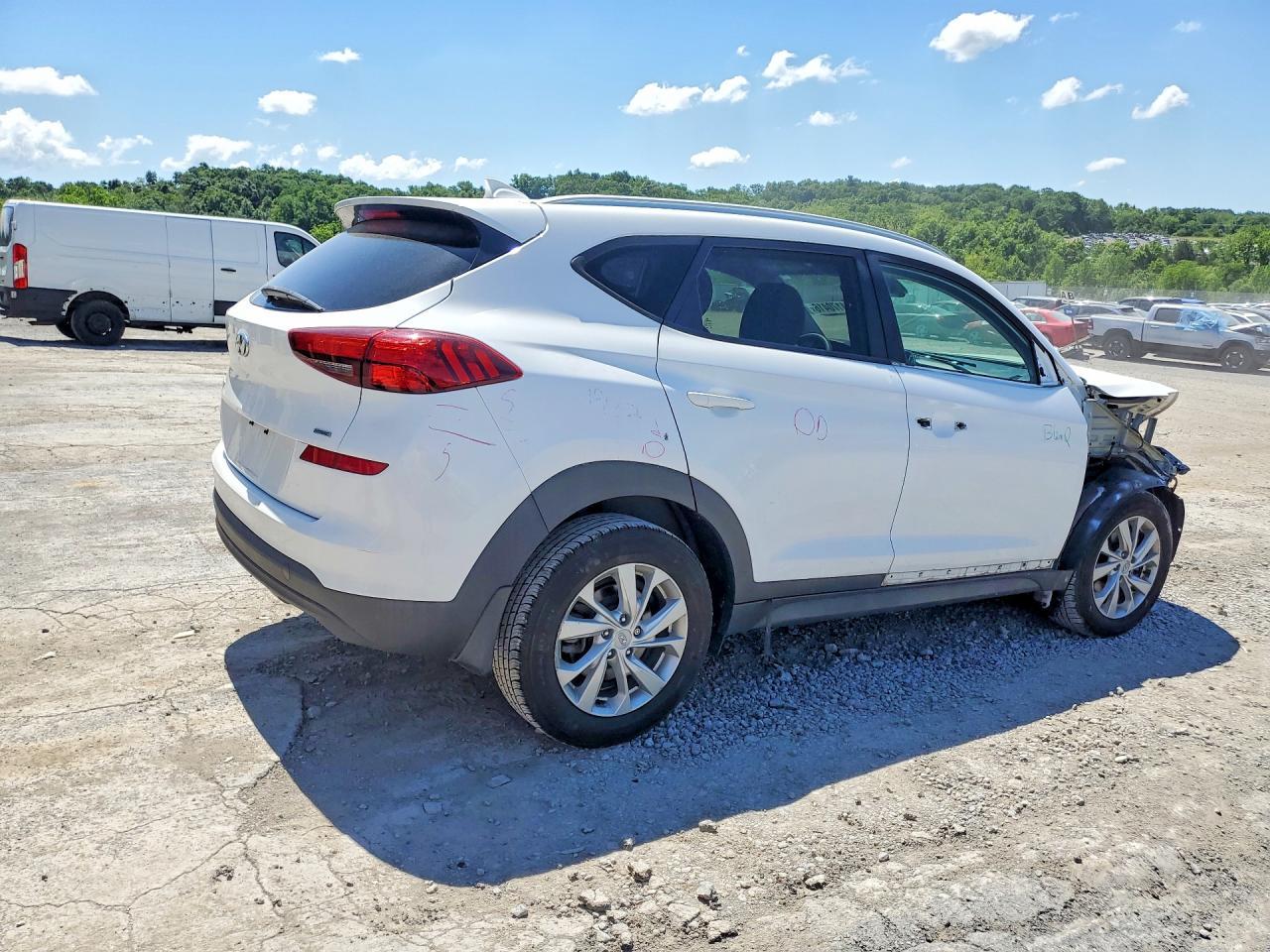 2020 Hyundai Tucson Value - Image 3