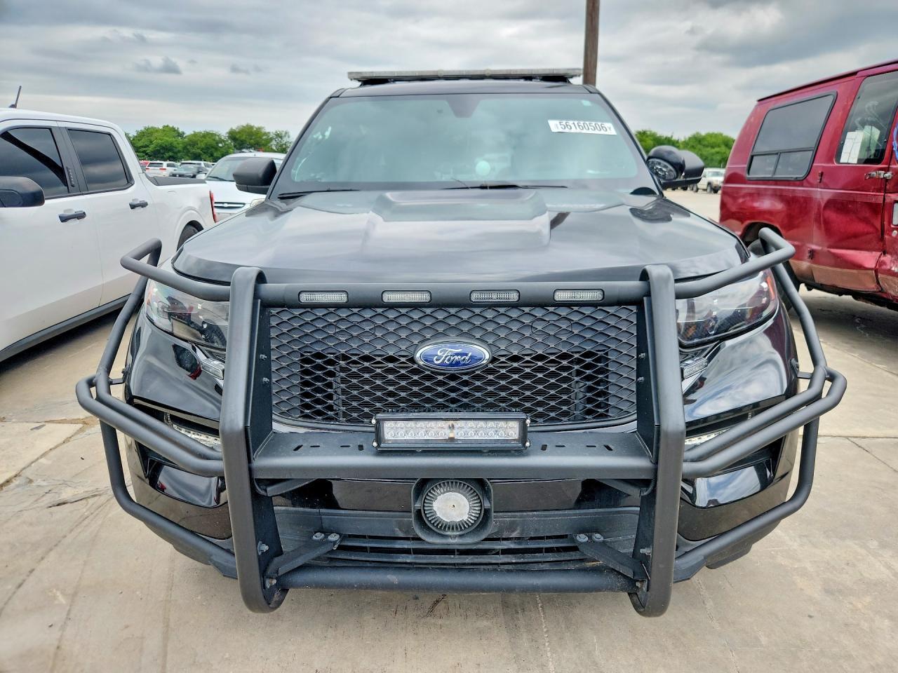 2023 Ford Explorer Police Interceptor - Image 5