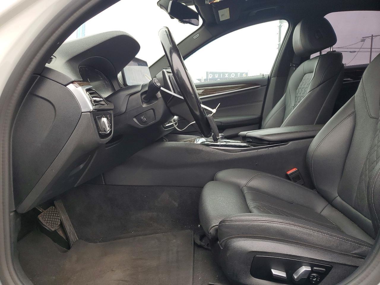 2021 BMW 530 I - Image 7