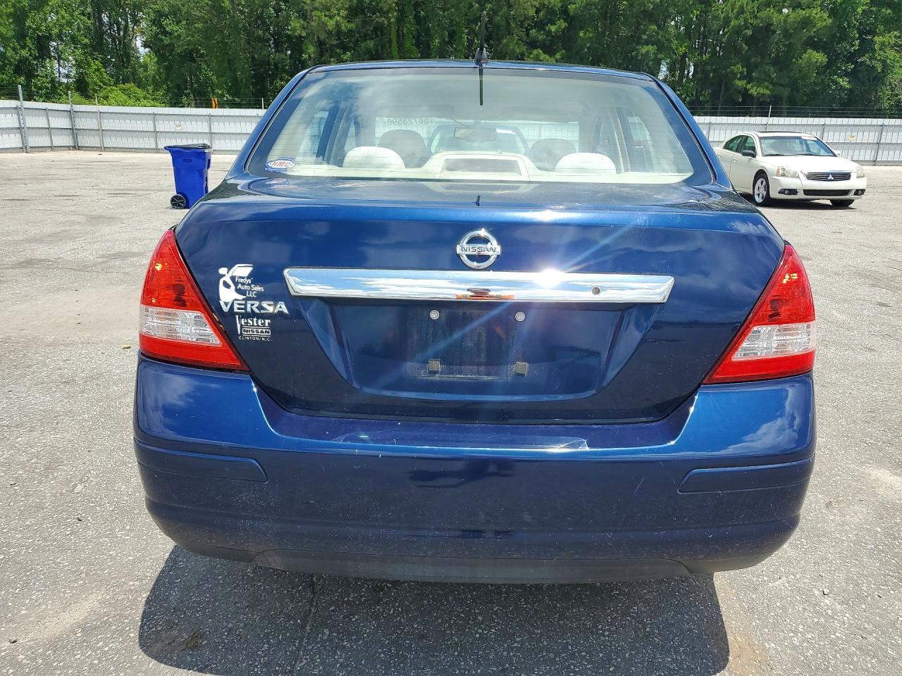 2009 Nissan Versa 1.8 S - Image 6