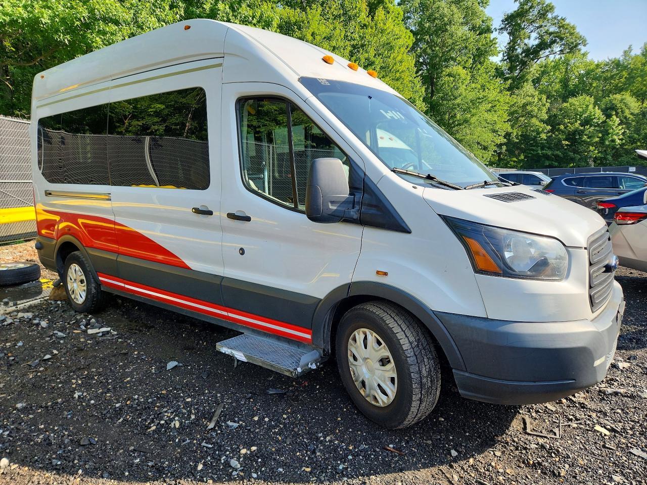 2017 Ford Transit T-350 Handicap Accessible Passe - Image 4