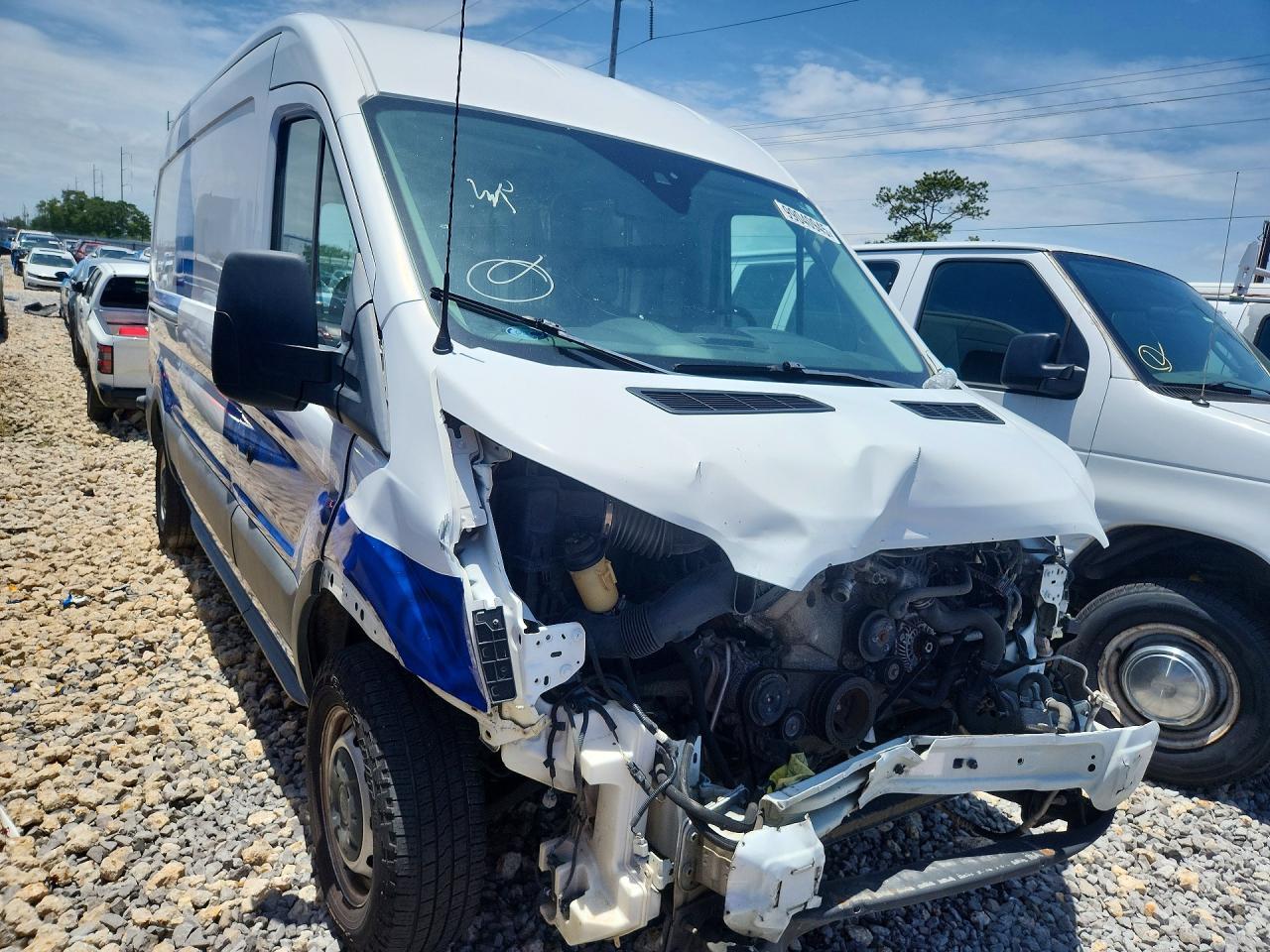 2017 Ford Transit T-250 Delivery Van - Фото 4