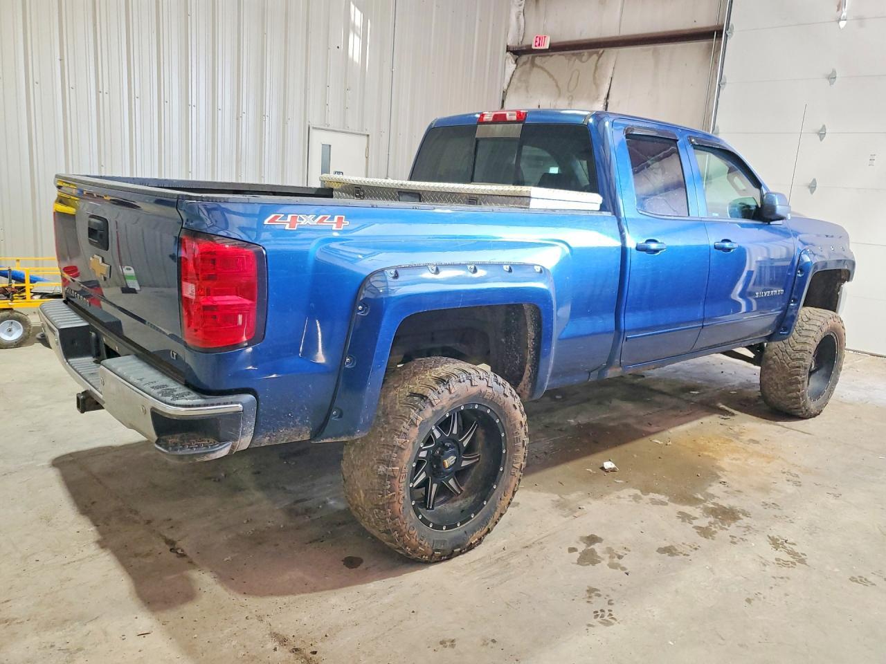 2016 Chevy Silverado K1500 Lt - Фото 3