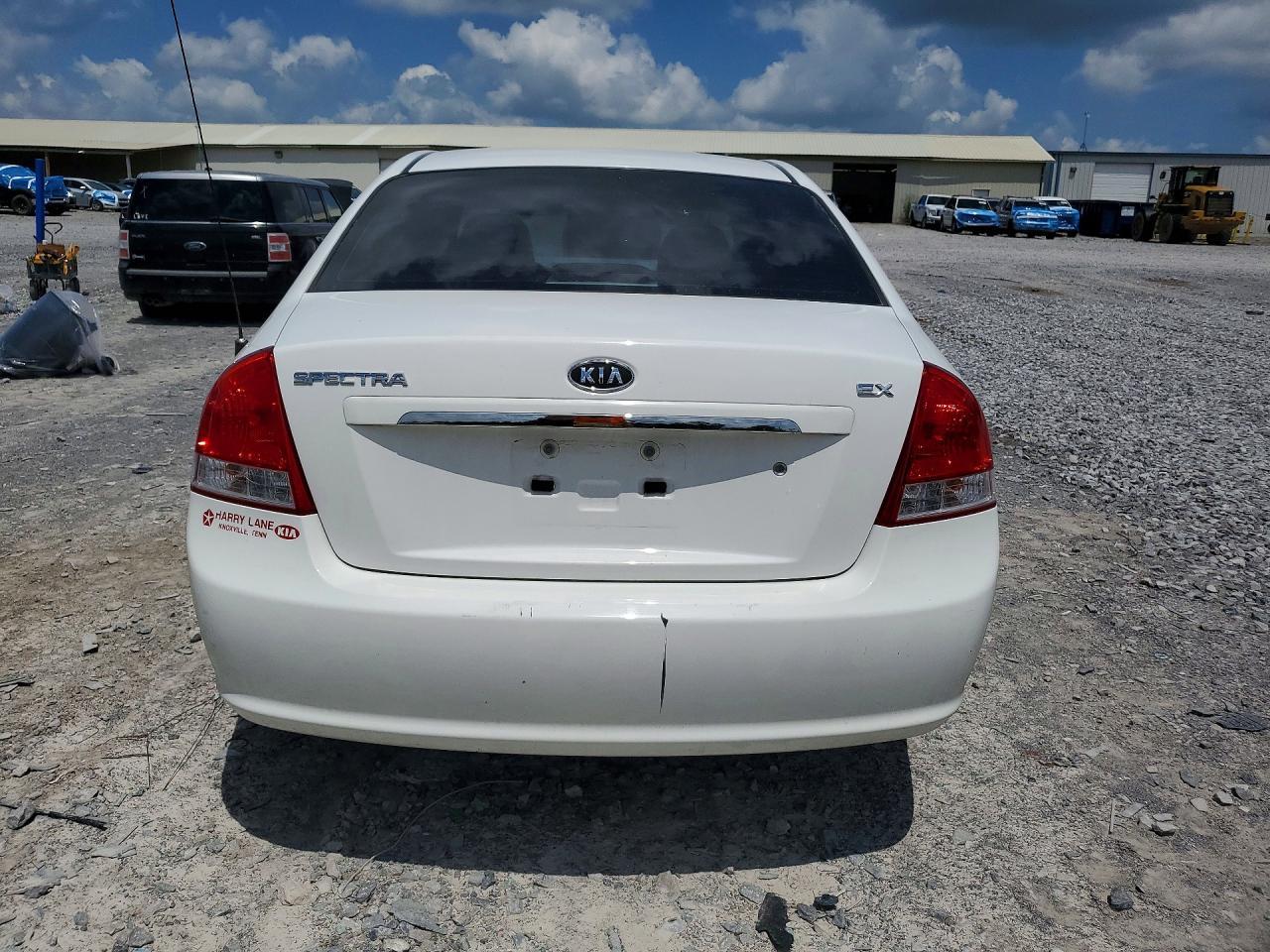2007 Kia Spectra Lx - Image 6