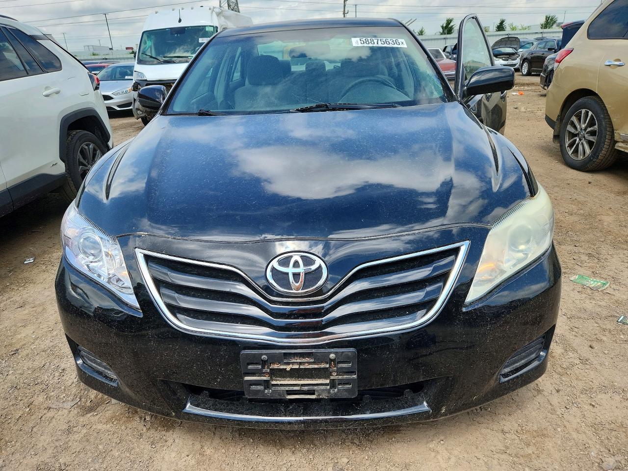 2010 Toyota Camry Le - Image 5