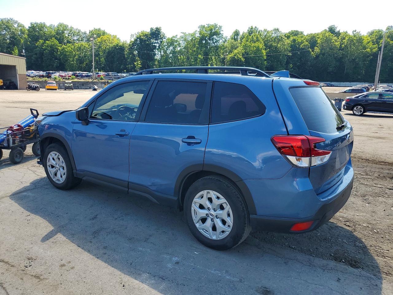 2022 Subaru Forester Base Plus - Фото 2