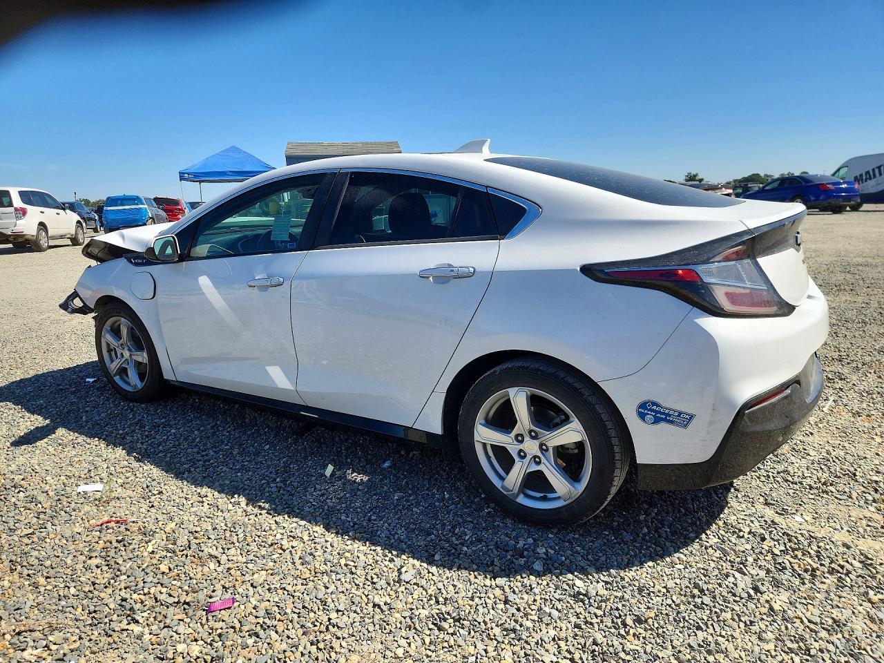 2018 Chevrolet Volt Lt - Image 2