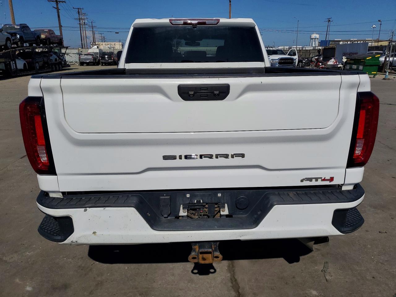2022 GMC Sierra K2500 At4 - Image 6