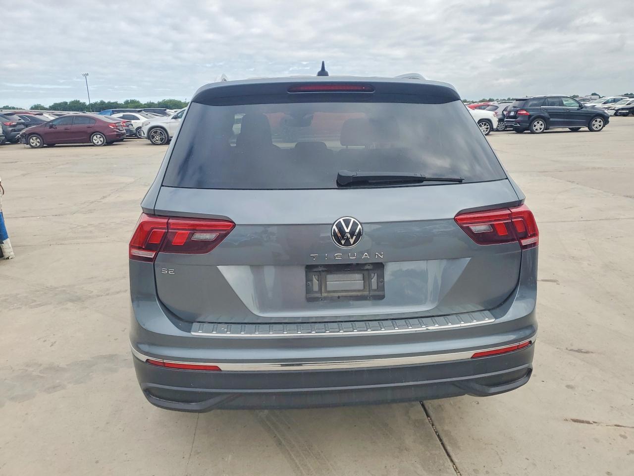 2022 Volkswagen Tiguan Se - Фото 6